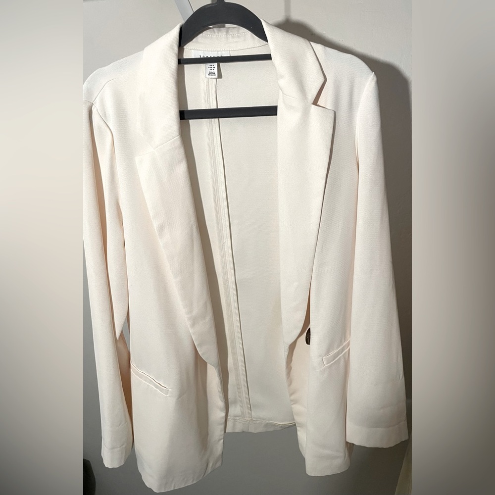 Like new TOPSHOP women’s light weight blazer, US size 4.